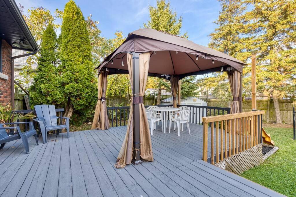 فيلا Cozy 3Br Family Getaway - Niagara Pool Oasis المظهر الخارجي الصورة