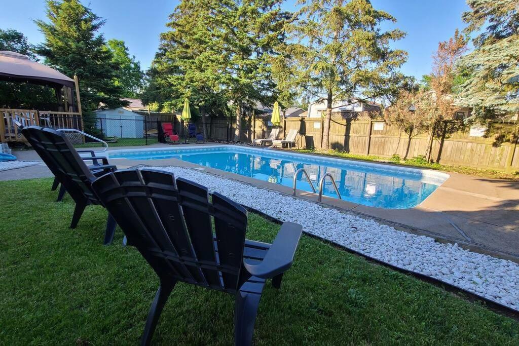 فيلا Cozy 3Br Family Getaway - Niagara Pool Oasis المظهر الخارجي الصورة