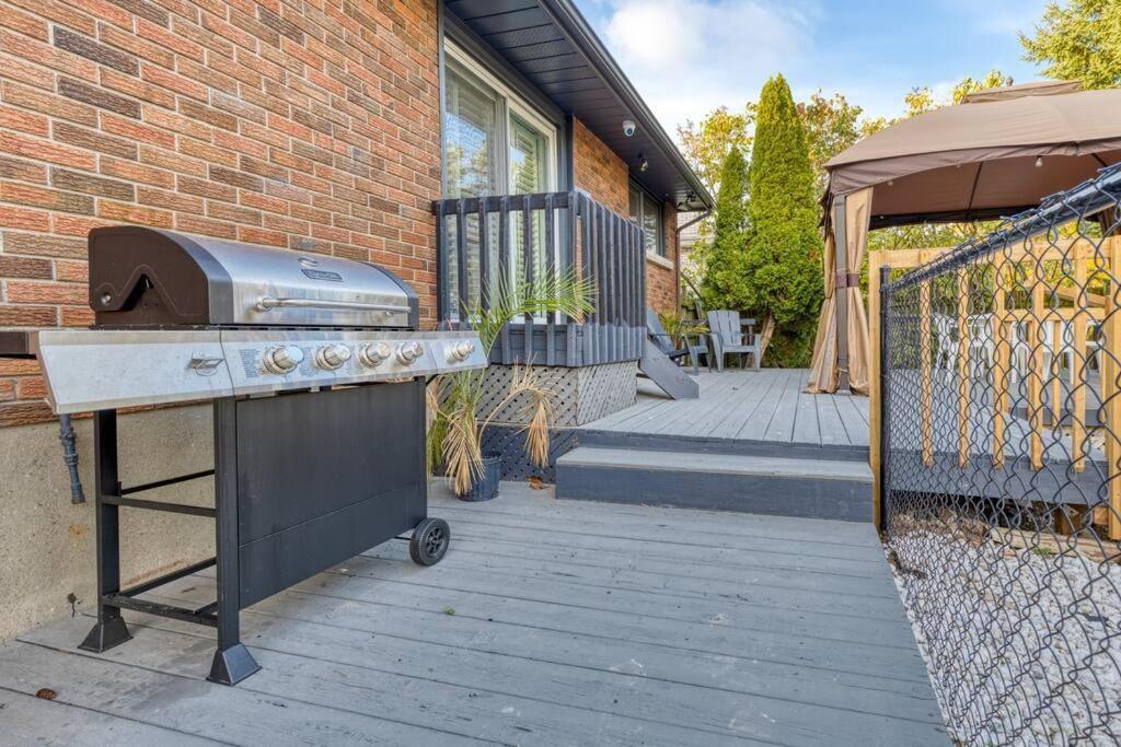 فيلا Cozy 3Br Family Getaway - Niagara Pool Oasis المظهر الخارجي الصورة