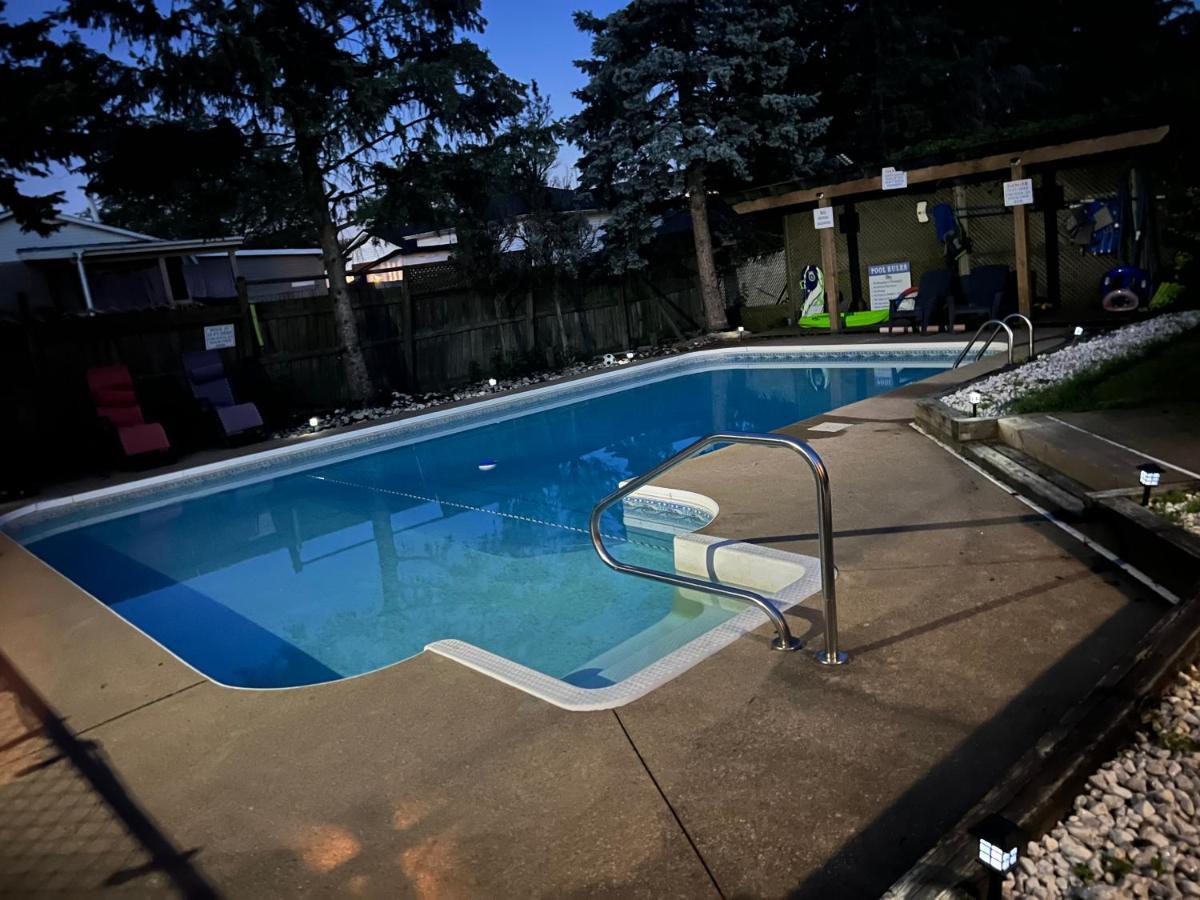 فيلا Cozy 3Br Family Getaway - Niagara Pool Oasis المظهر الخارجي الصورة